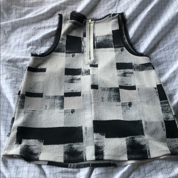 Anthropologie sleeveless geometric top - Picture 2 of 3